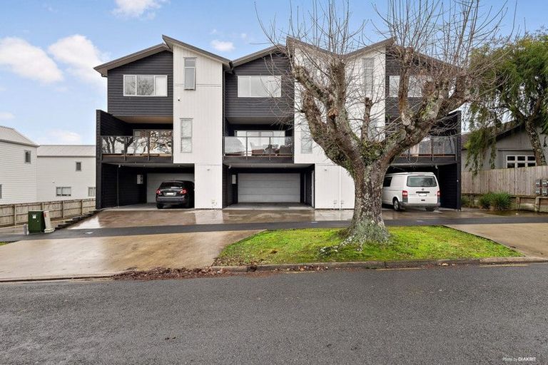 Photo of property in 2/14 Hammond Street, Hamilton Central, Hamilton, 3204