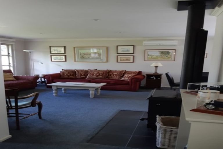 Photo of property in 102 East Street, Greytown, 5712