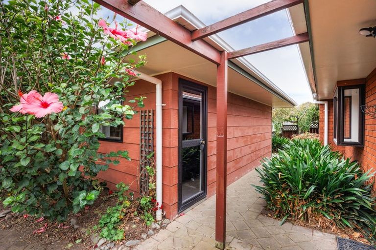 Photo of property in 27a Worcester Street, West End, Palmerston North, 4410