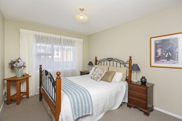 Photo of property in 247a Carrington Street, Vogeltown, New Plymouth, 4310