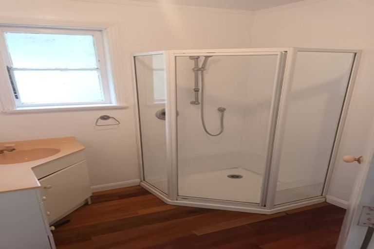 Photo of property in 121 Maunsell Road, Port Waikato, Tuakau, 2695