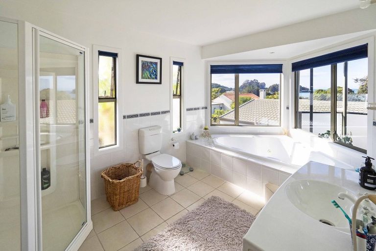 Photo of property in 6 Torlesse Drive, Kaiteriteri, Motueka, 7197