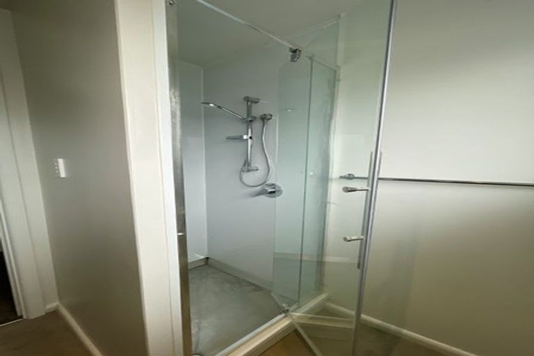 Photo of property in 196 Lincoln Road, Addington, Christchurch, 8024