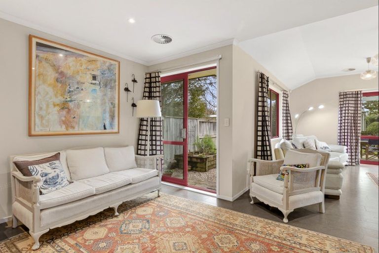 Photo of property in 35 Swayne Road, Cambridge, 3434