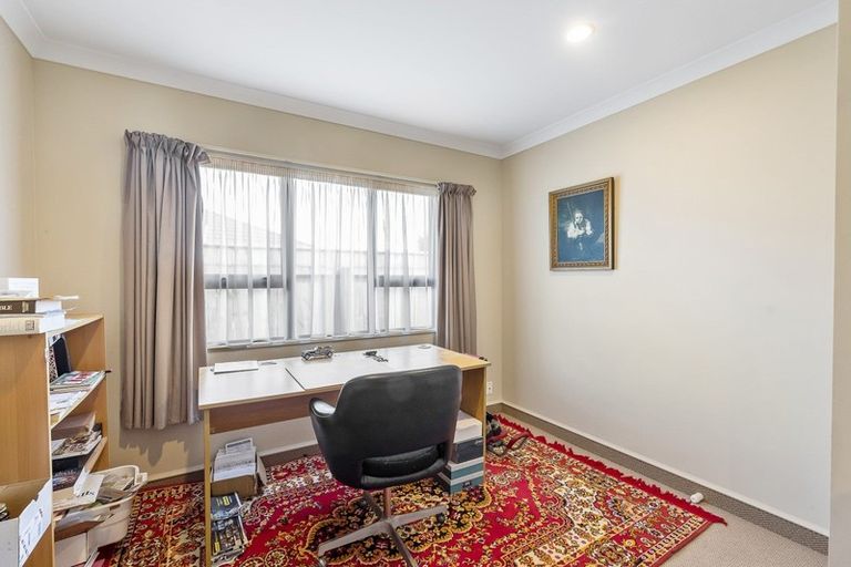 Photo of property in 29 Consort Close, Paraparaumu Beach, Paraparaumu, 5032