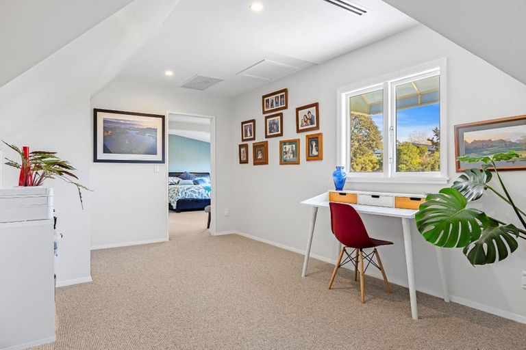 Photo of property in 55 Valley Road, Cashmere, Christchurch, 8022