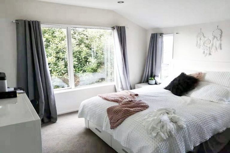 Photo of property in 47a Butley Drive, Farm Cove, Auckland, 2012