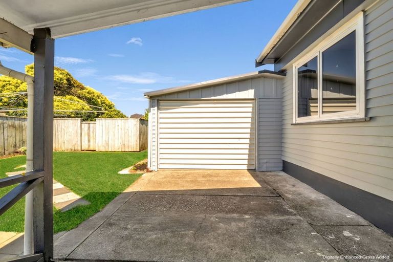 Photo of property in 556b Queen Street East, Levin, 5510