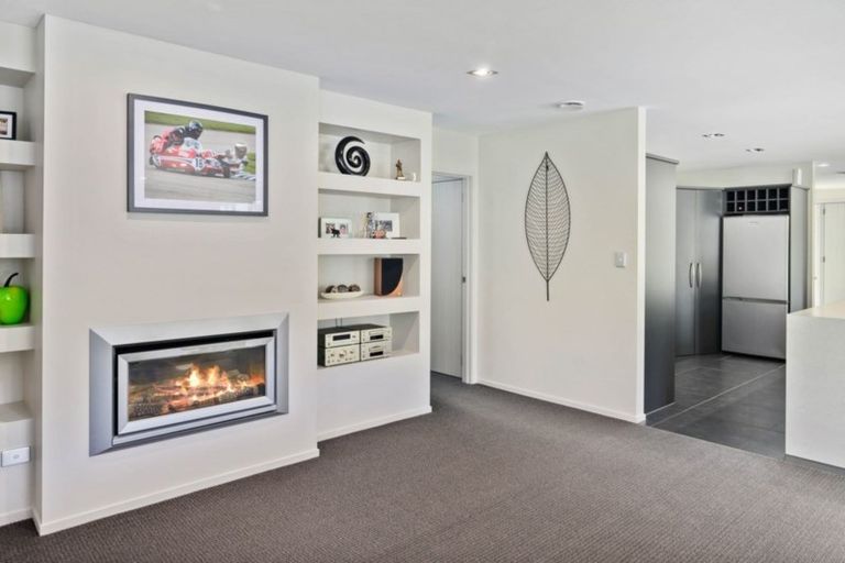 Photo of property in 17 Florey Heights, Springfield, Rotorua, 3015