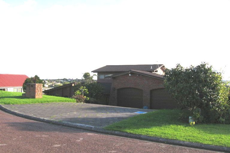 Photo of property in 3 Icarus Place, Half Moon Bay, Auckland, 2012