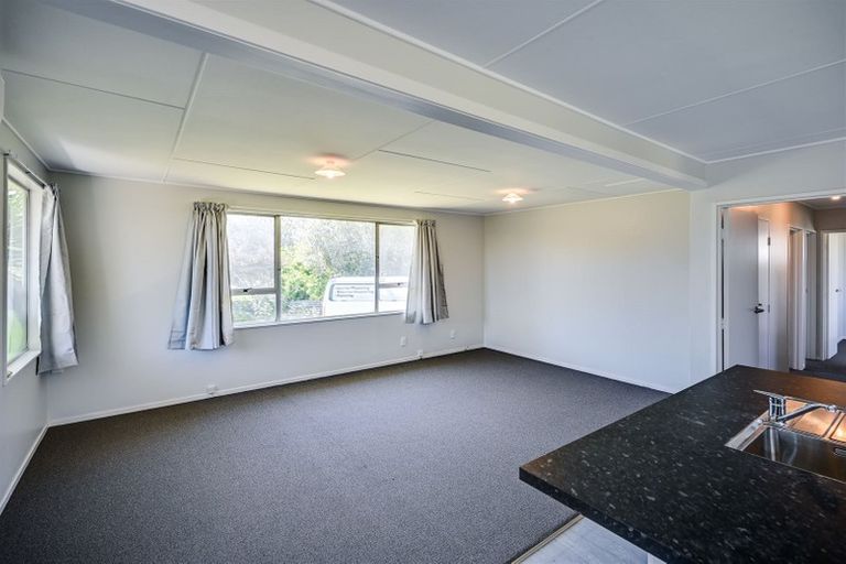 Photo of property in 32 Cortes Crescent, Flaxmere, Hastings, 4120