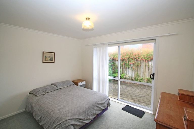 Photo of property in 20 Sackville Street, Fitzroy, New Plymouth, 4312