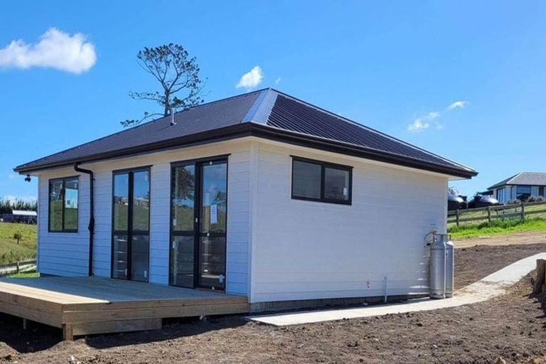 Photo of property in 14 Livery Lane, Taupaki, 0782