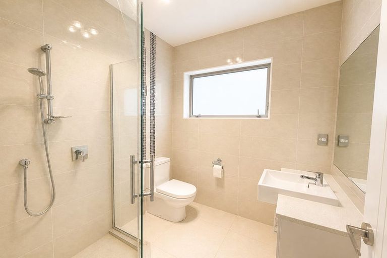 Photo of property in 51 Kerrykeel Drive, Flat Bush, Auckland, 2019