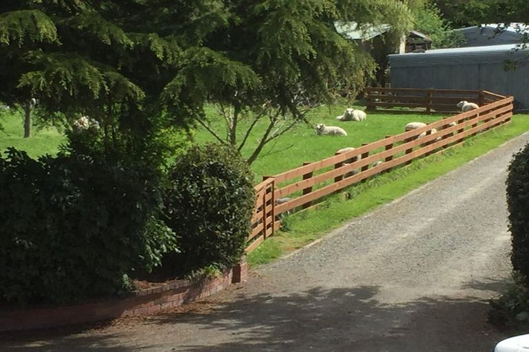 Photo of property in 550 Buchanans Road, Yaldhurst, Christchurch, 7676