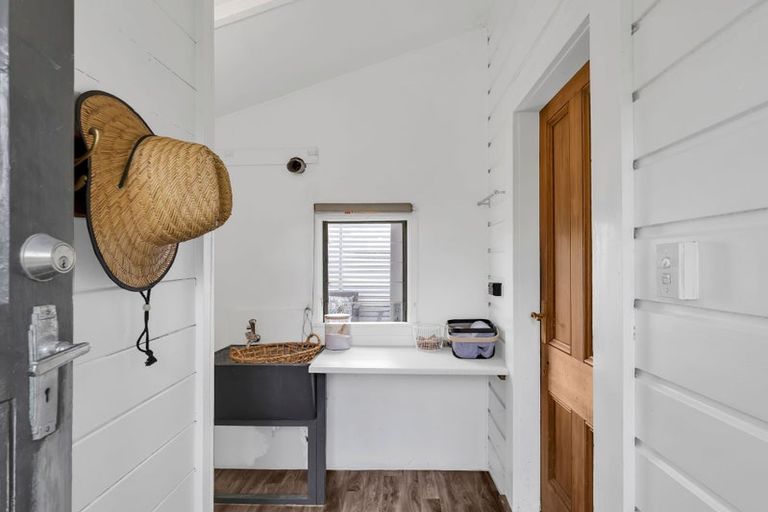 Photo of property in 11 Spier Street, Aramoho, Whanganui, 4500