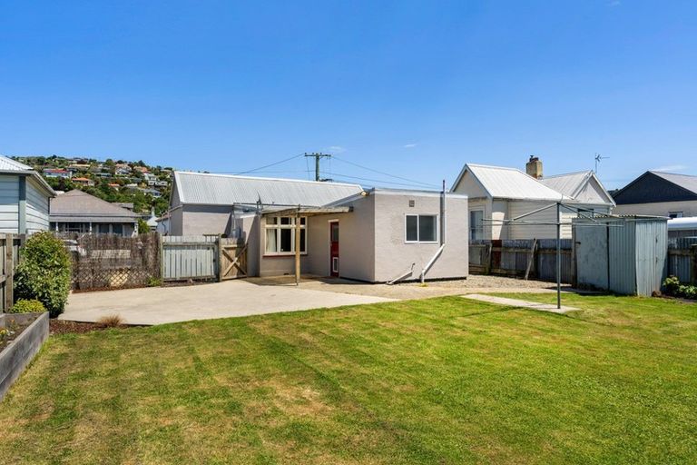 Photo of property in 28 Richmond Street, Forbury, Dunedin, 9012