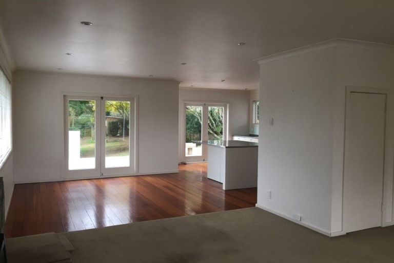Photo of property in 48 Doralto Road, Frankleigh Park, New Plymouth, 4310