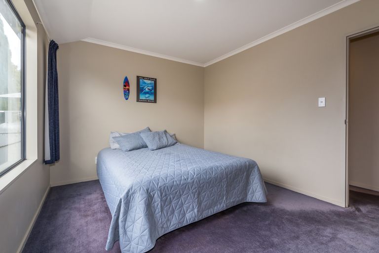 Photo of property in 16 Camleigh Close, Kaiapoi, 7630