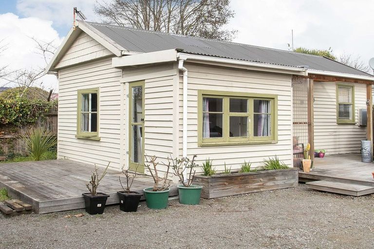 Photo of property in 94a Selwyn Street, Somerfield, Christchurch, 8024