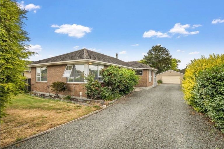 Photo of property in 239 Burwood Road, Burwood, Christchurch, 8083