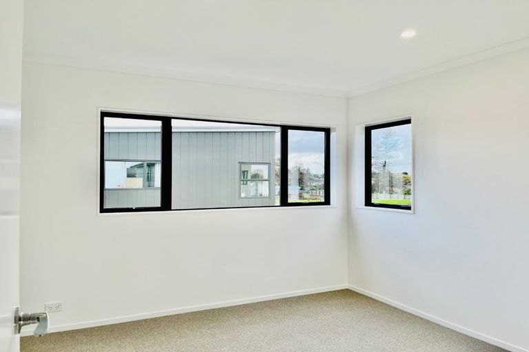 Photo of property in 3 Kitea Place, Mangere, Auckland, 2022