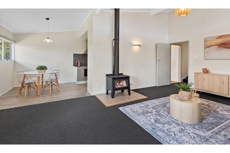 Photo of property in 16 Ascot Avenue, Te Kamo, Whangarei, 0112