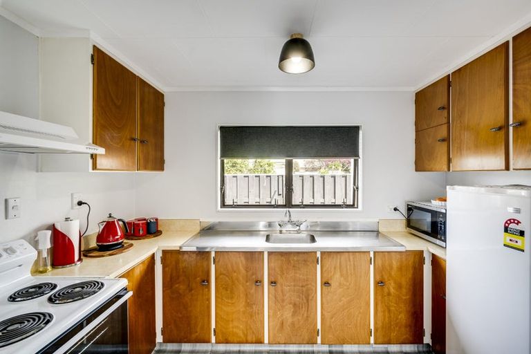 Photo of property in 29 Usherwood Crescent, Akina, Hastings, 4122