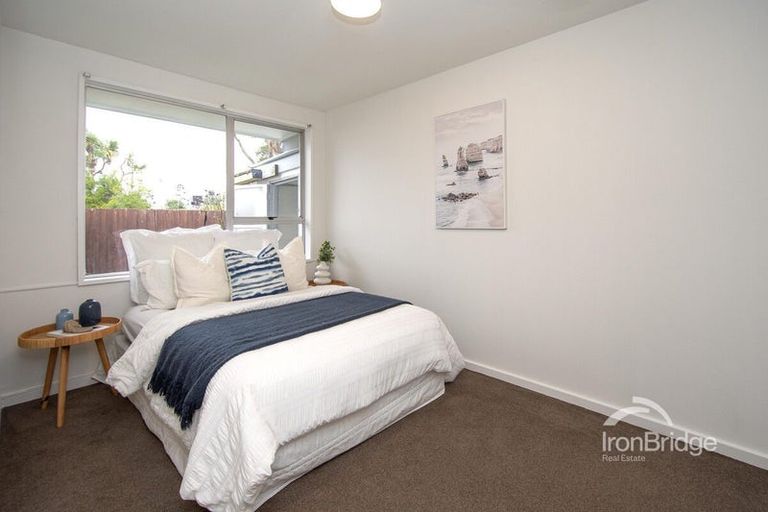Photo of property in 2/18 Hardy Street, New Brighton, Christchurch, 8061
