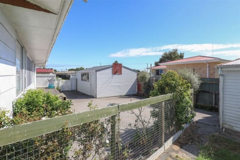 Photo of property in 15 Blundell Place, Huntly, 3700