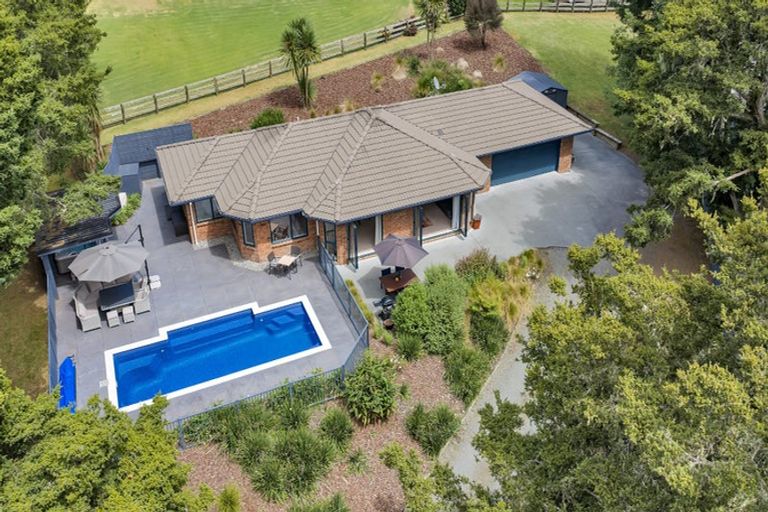 Photo of property in 165 Pipiwai Road, Ngararatunua, Whangarei, 0176