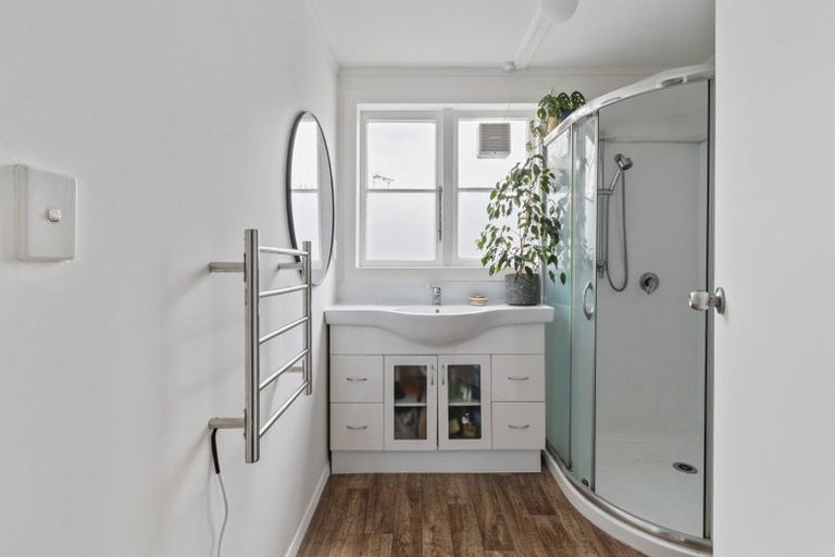 Photo of property in 10 Sayer Street, Frankton, Hamilton, 3204