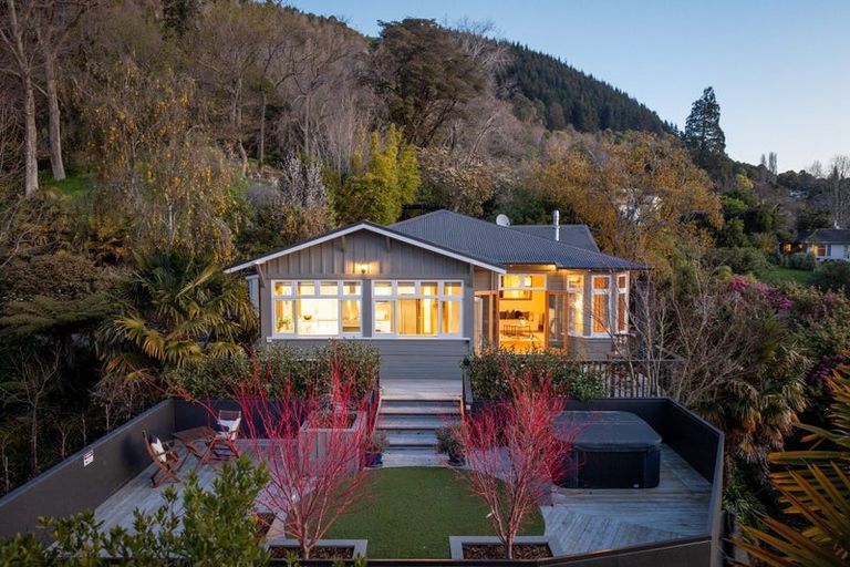 Photo of property in 44 Van Diemen Street, Nelson South, Nelson, 7010