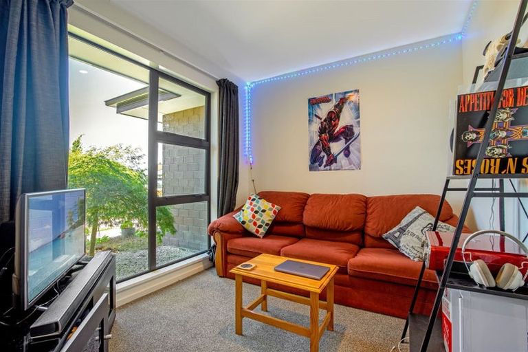 Photo of property in 85 Shillingford Boulevard, Rolleston, 7615