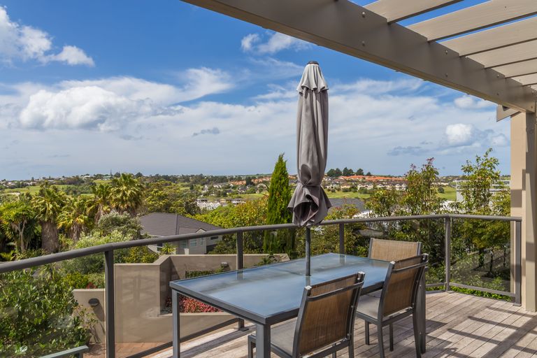 Photo of property in 19 Javelin Close, Gulf Harbour, Whangaparaoa, 0930