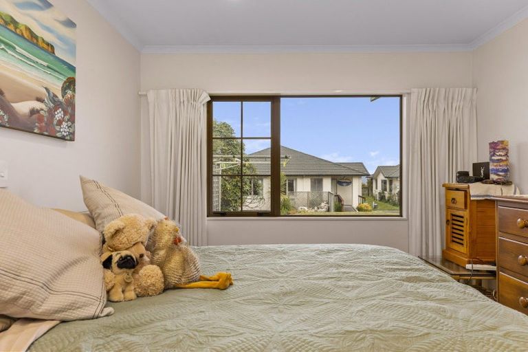 Photo of property in 31 Lakeridge Close, Rangatira Park, Taupo, 3330