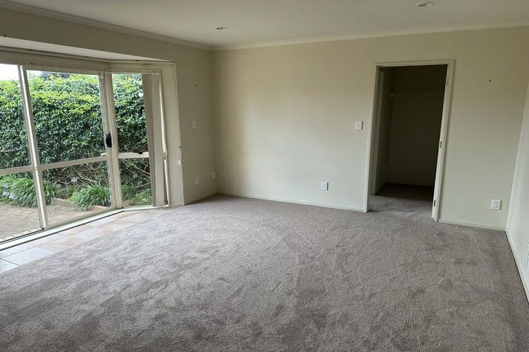 Photo of property in 6 Nakhle Place, Manurewa, Auckland, 2105