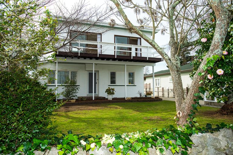 Photo of property in 577 Aberdeen Road, Te Hapara, Gisborne, 4010
