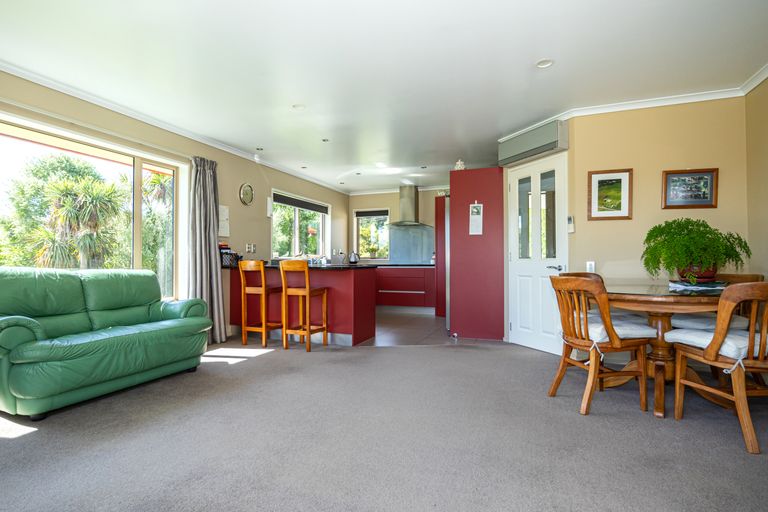 Photo of property in 27 Greig Street, Pleasant Point, 7903