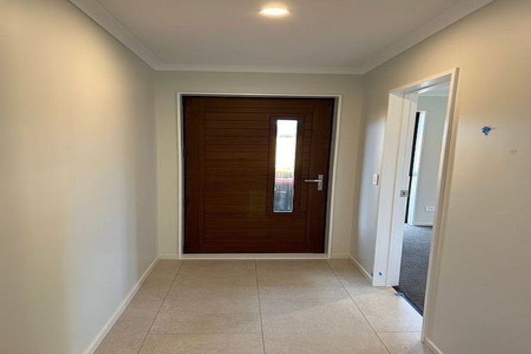 Photo of property in 29 Meadow View Drive, Belfast, Christchurch, 8051