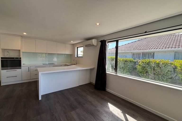 Photo of property in 48 Inwoods Road, Parklands, Christchurch, 8083