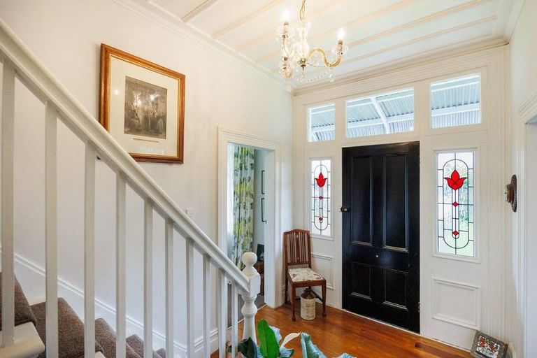 Photo of property in 21 Signal Street, Marton, 4710