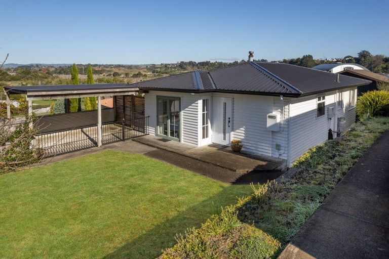 Photo of property in 17a Humber Crescent, Gate Pa, Tauranga, 3112