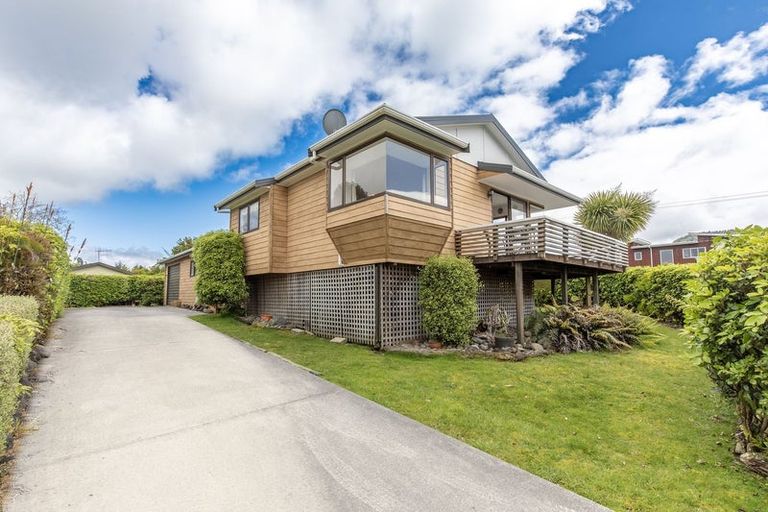 Photo of property in 49 Pihanga Road, Kuratau, Turangi, 3381