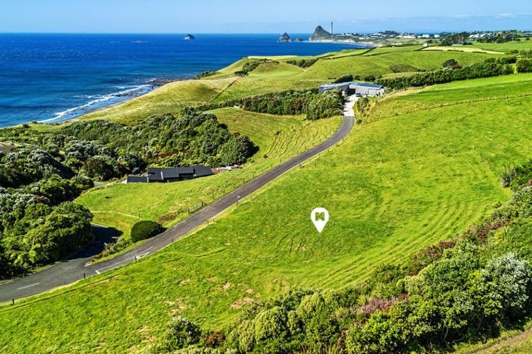 Photo of property in 19 Washer Road, Omata, New Plymouth, 4374