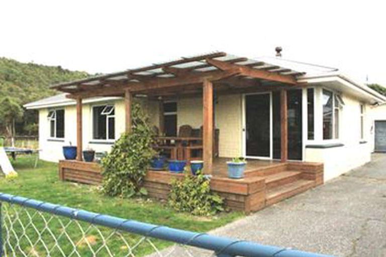Photo of property in 14 Thomas Road, Gladstone, Greymouth, 7805
