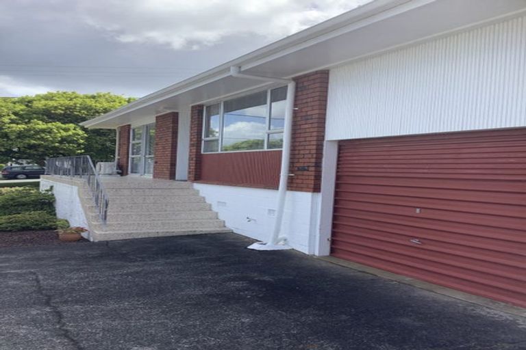 Photo of property in 1/123 Gardner Avenue, New Lynn, Auckland, 0600