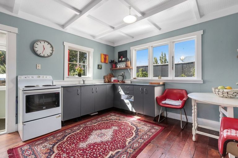 Photo of property in 12 Stanley Avenue, Te Aroha, 3320