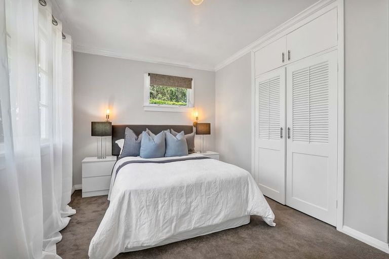 Photo of property in 58 Ngamotu Road, Moturoa, New Plymouth, 4310