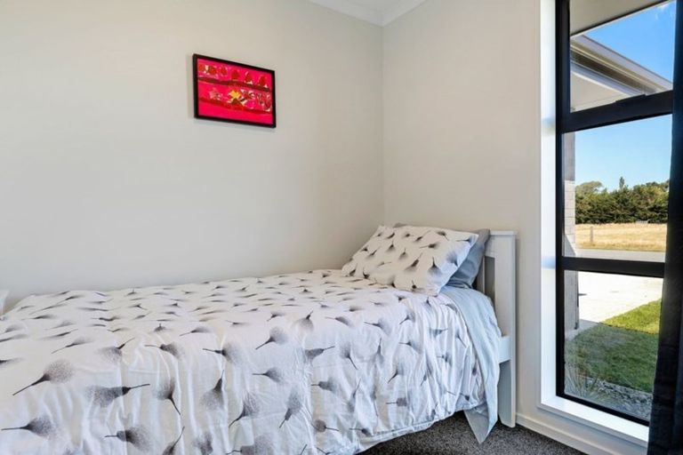 Photo of property in 62 Petries Road, Woodend, 7610